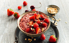 RUF Smoothie Bowl Berry Bunch Avena Snack per Colazione con Bacche e Semi di Chia, Facile e Veloce da Preparare, Vegano, 1 Busta x 50g (Confezione da 3)