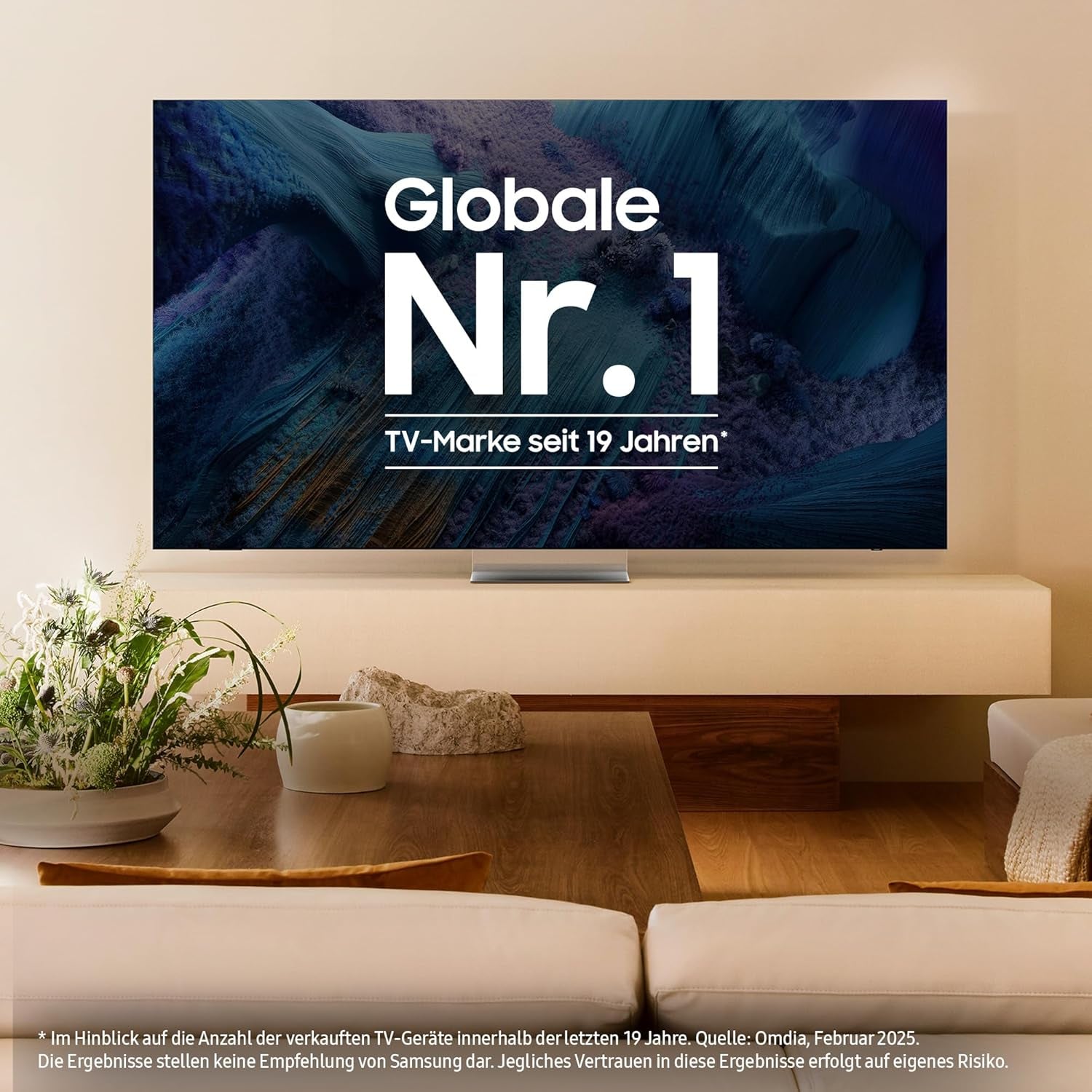 Televizor LED Samsung Crystal UHD 4K U7099F de 50 de inci (125 cm), procesor Crystal 4K, design MetalStream, SmartThings, securitate Knox, hub de jocuri, upscaling AI, conținut gratuit, televizor inteligent AI