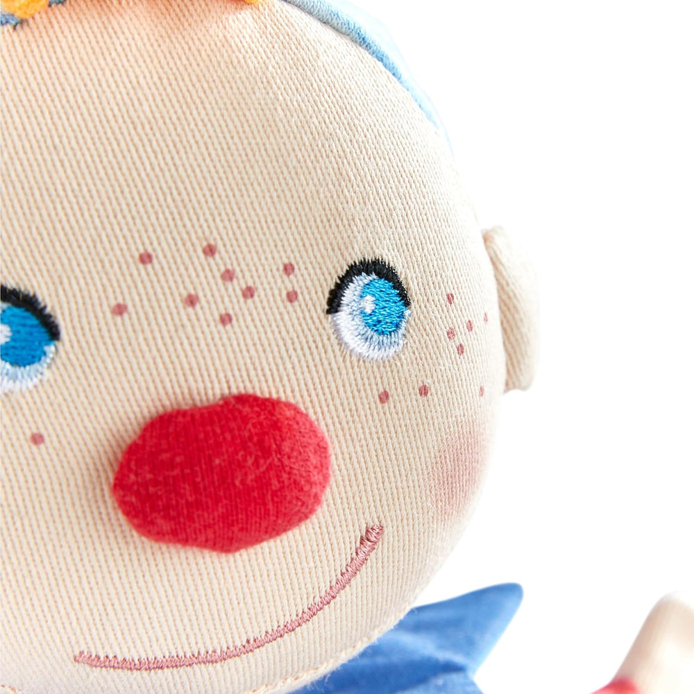 Păpușă de mână HABA Kasper – De la 18 luni, Lavabilă la 30°C, Ideală pentru jocuri de păpuși și roluri, teatru de păpuși – 2011866001