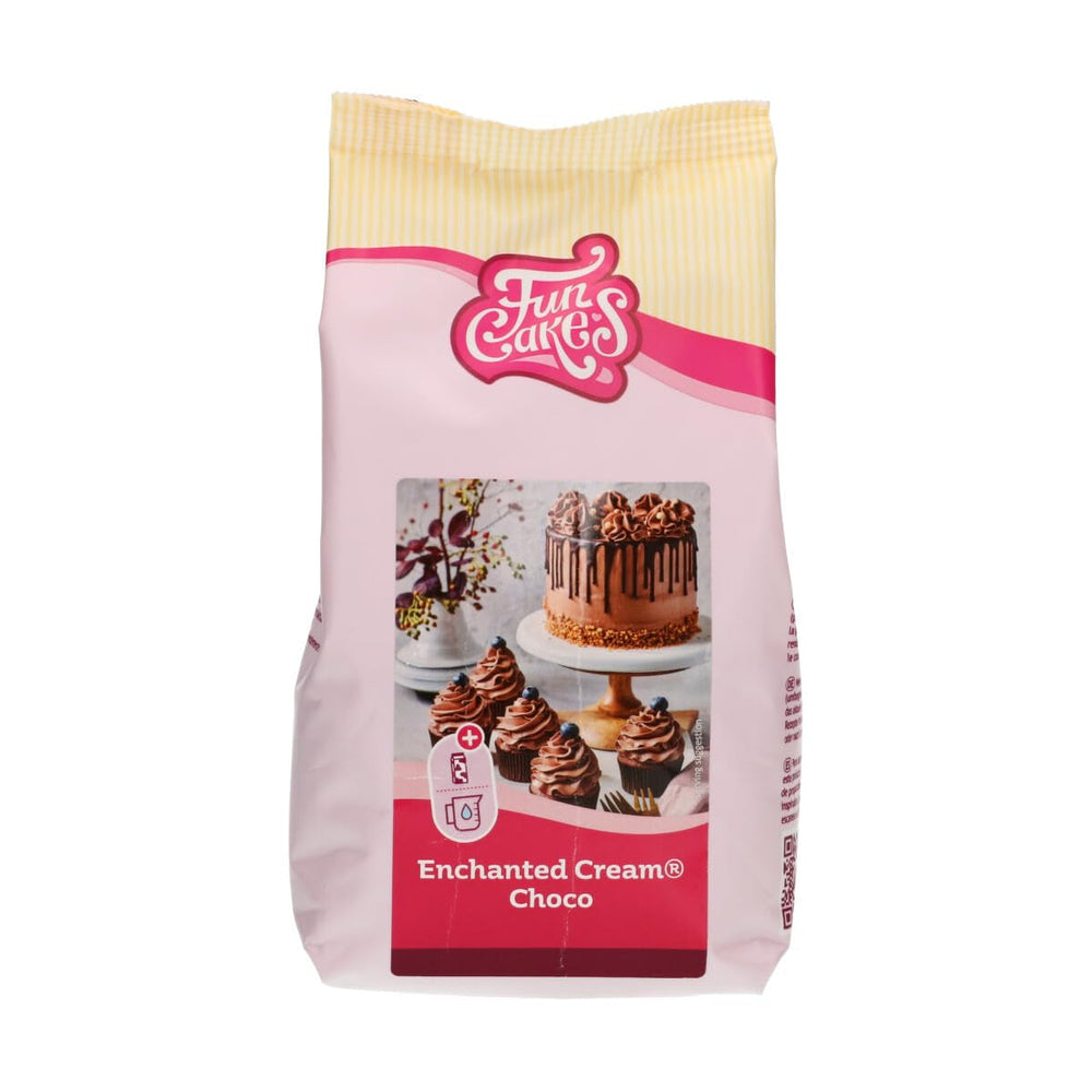 Funcakes Mix Für Enchanted Cream®: Einfach Zu Berübenende, Sehr Leichte Und Fauschige Schneeweiße Creme, Perfekt Zum Füllen Und Abdecken Von Kuchen Oder Als Belag Für Cupcakes, Halal., 900 G Mix per cuocere e cucinare Naty Shop 450 G Schokolade