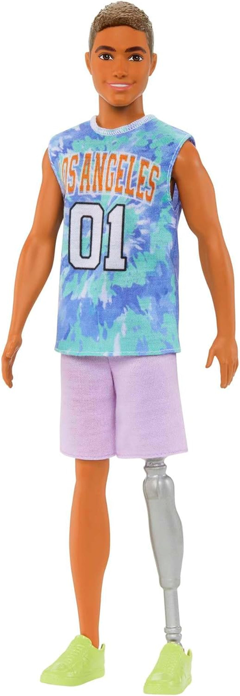 Barbie Ken Fashionistas - T-shirt con stampa di cactus e palme, pantaloncini bianchi e scarpe da ginnastica, perfetta per avventure con gli amici e passeggiate in città, dai 3 anni in su, bambole Ken HJT10 Naty Shop Los Angeles