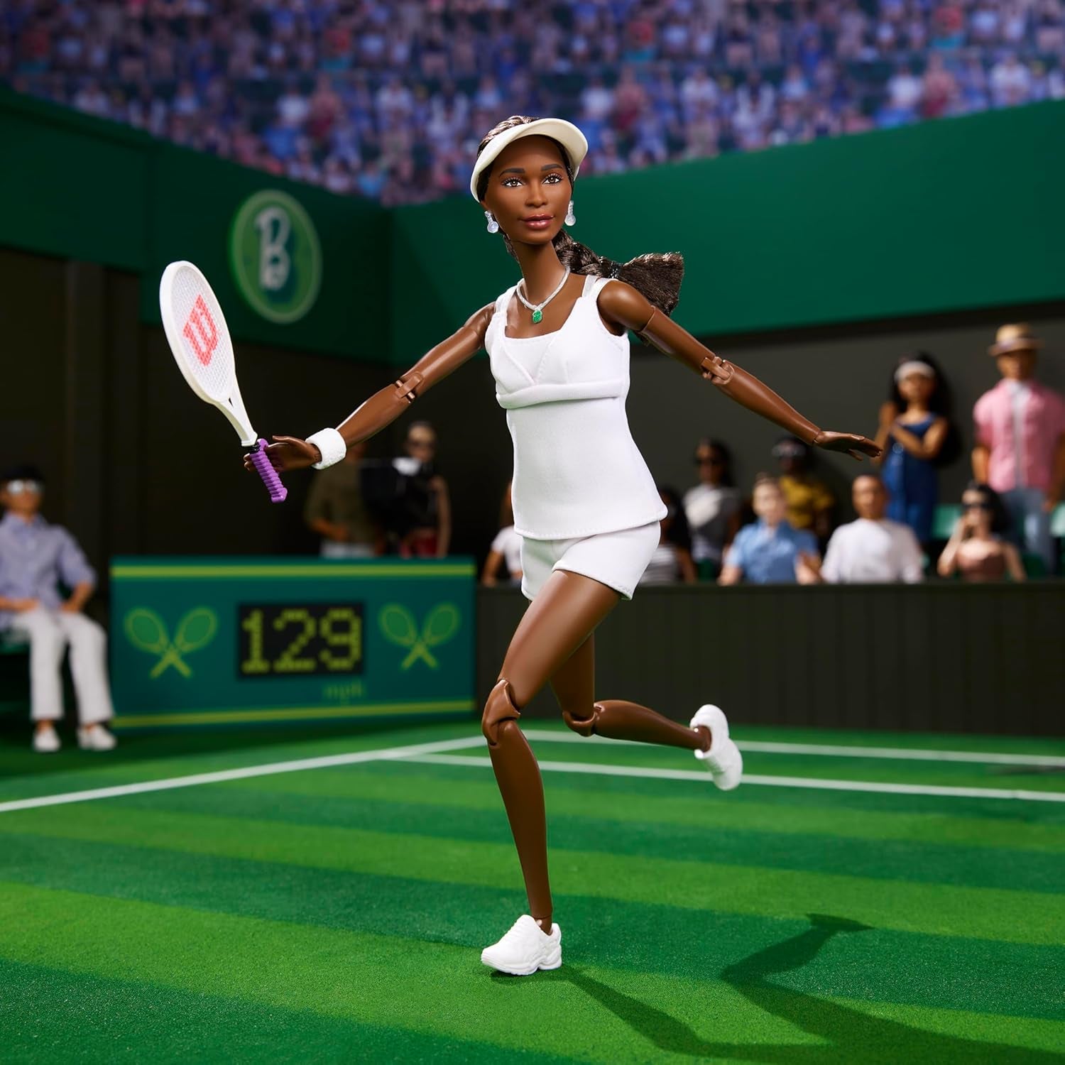 Seria Barbie Inspiring Women, păpușă la modă Venus Williams cu uniformă și rachetă de tenis semnate, inclusiv ambalaj de prezentare, HRM49