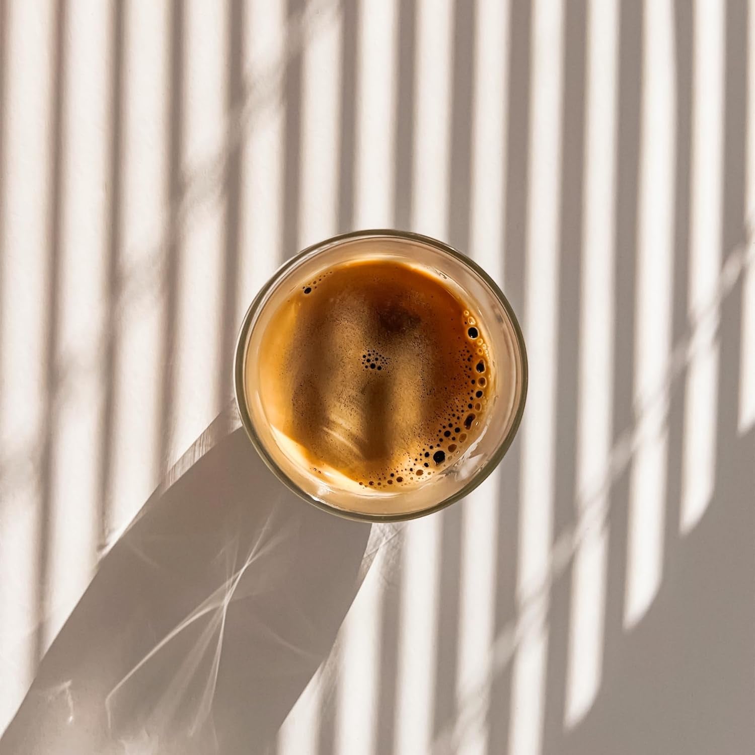 Melitta Café Bistro Röstkaffee in Kaffee-Pads, 100 Pads, Kaffeepads für Pad-Maschine, starke Röstung, geröstet in Deutschland, kräftig-aromatisch