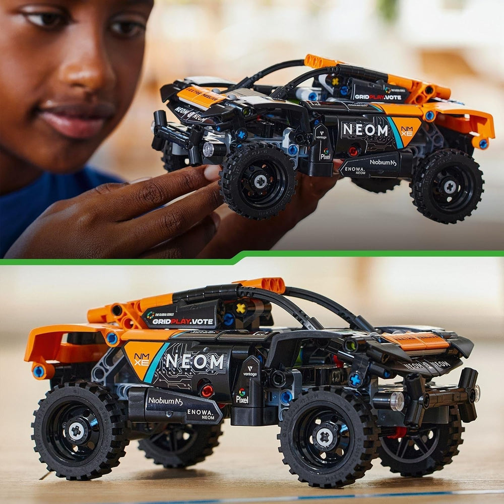 LEGO Technic NEOM Mclaren Extreme E Set di auto da corsa, motore giocattolo per bambini, auto eolica costruibile, regalo Technic per ragazzi e ragazze di 7 anni 42166 Set di costruzione Besuche den LEGO-Store