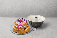 Dr. Oetker Gugelhupfform Ø 22 Cm BACK-TREND, Backform Für Gugelhupf, Runde Bundform Aus Stahl Mit Keramisch Verstärkter Antihaft-Beschichtung (Farbe: Creme/Anthrazit), Menge: 1 Stück Stampi e vassoi per cuocere Naty Shop