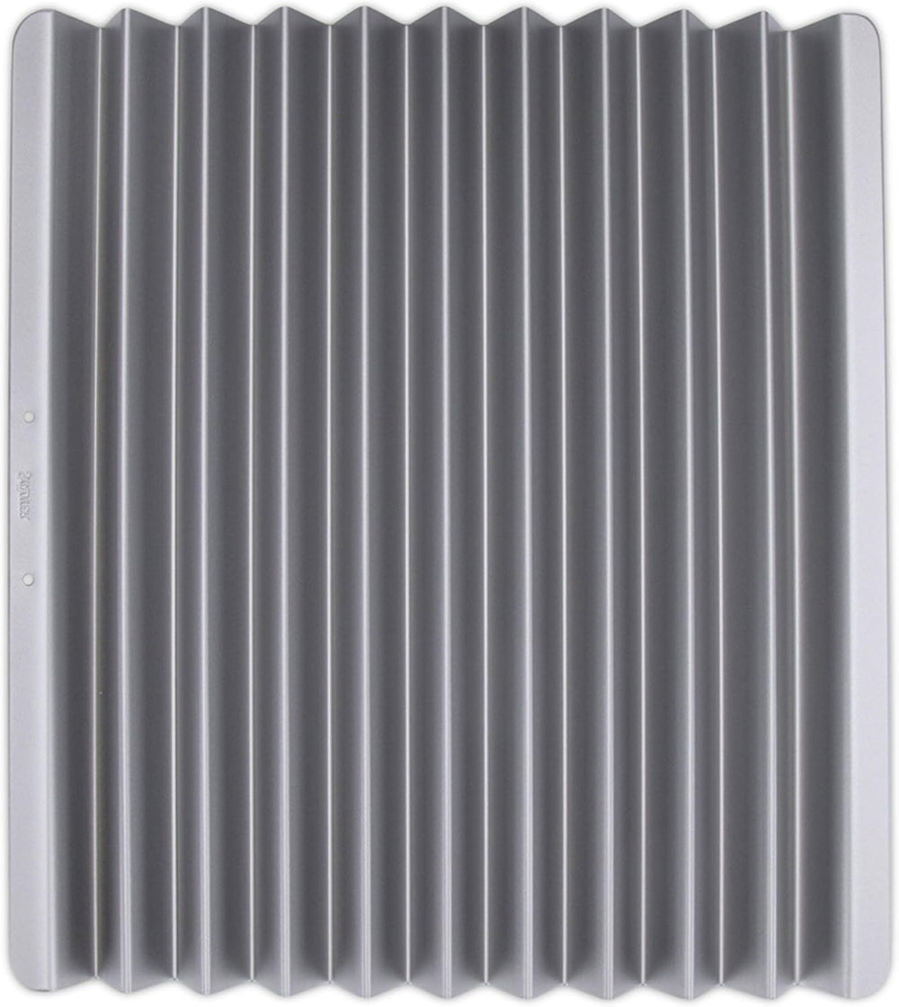 Tavă de copt STÄDTER we love baking Wolfszahn, 37x33 cm, strat antiaderent, fără PFAS, potrivită exact pentru tava de copt Städter, rezistentă la temperaturi de până la 230°C