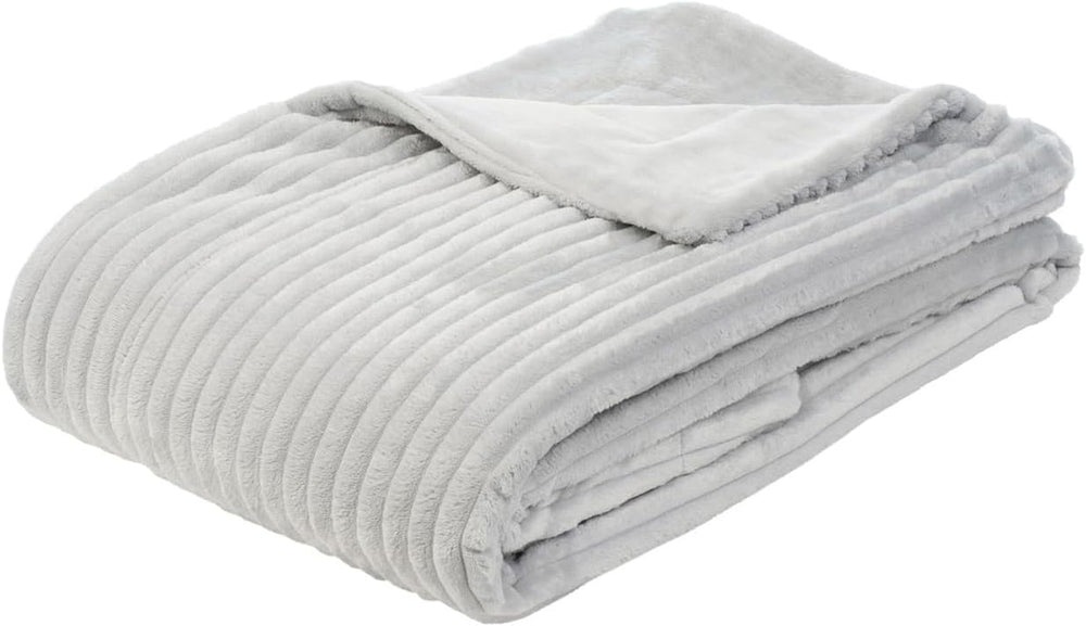 Gözze - Coperta comoda e morbida con effetto velluto a coste, 1620 g/pezzo, 150 X 200 cm - cannella Letti e coperte Besuche den Gözze-Store argento