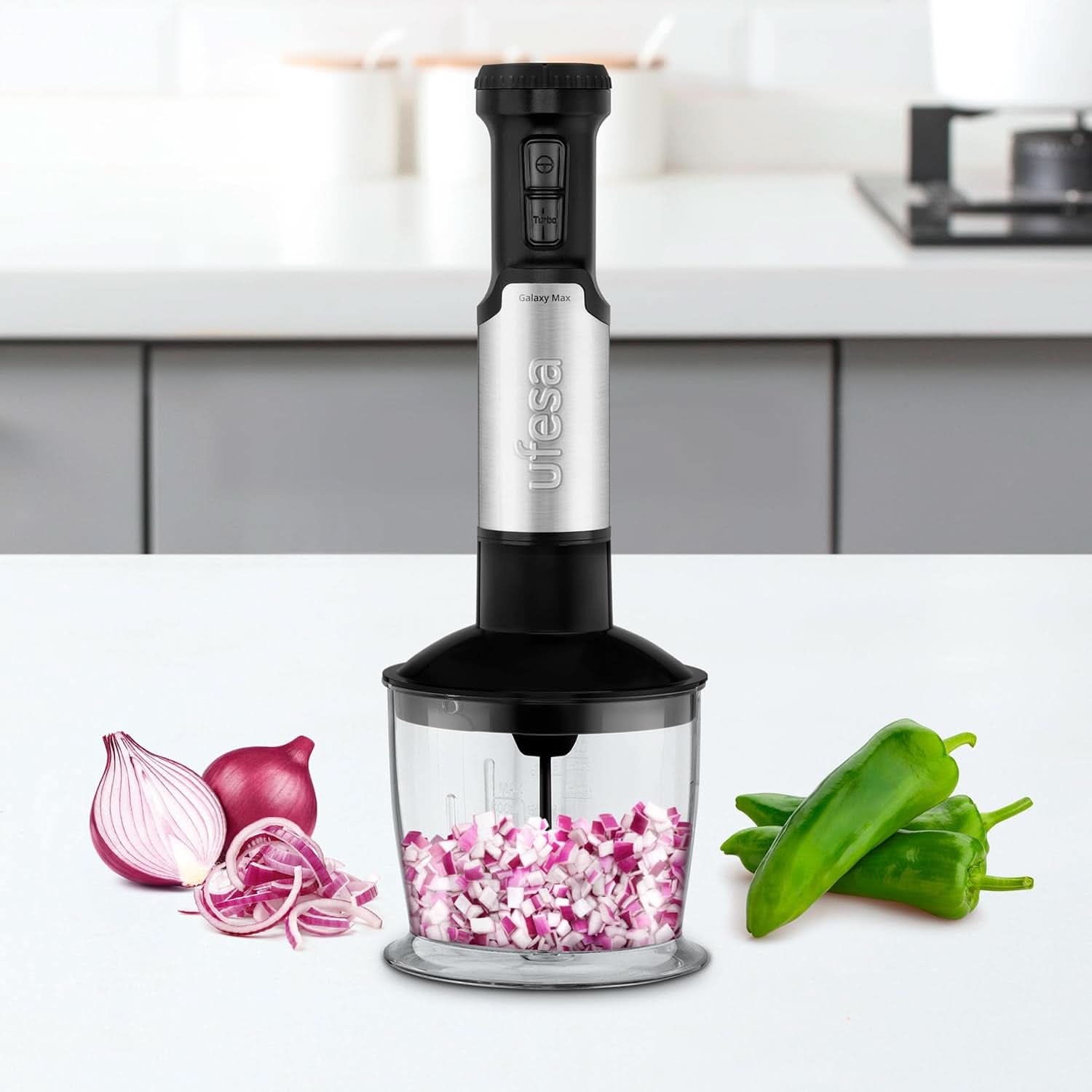 Ufesa Galaxy Max Stabmixer, Leistung 1200 W, 24 Geschwindigkeitsstufen + TURBO, 4 Hocheffiziente Klingen, Ergonomisches Und Spritzwassergeschütztes Design, Zubehör Inklusive, Bpa-Frei Roboti si Mixere Bucatarie Naty Shop