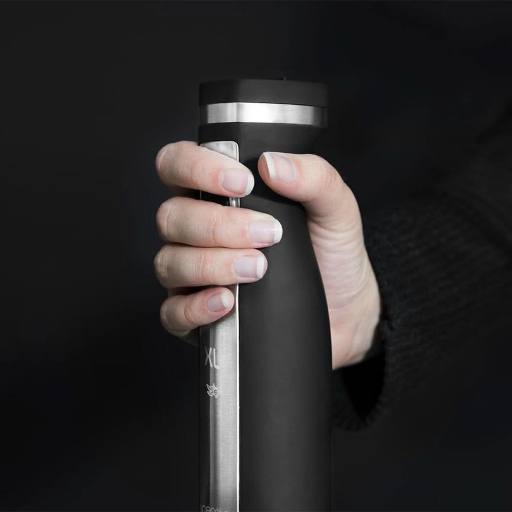 Cecotec Hand-Mixer Powergear 1500 - Klingen Aus Titanium Beschichtung, 21 Geschwindigkeitsstufen, 1500 W, Inklusiv Glas Mit Deckel. (Schwarz und Edelstahl, XL) Cucina Naty Shop