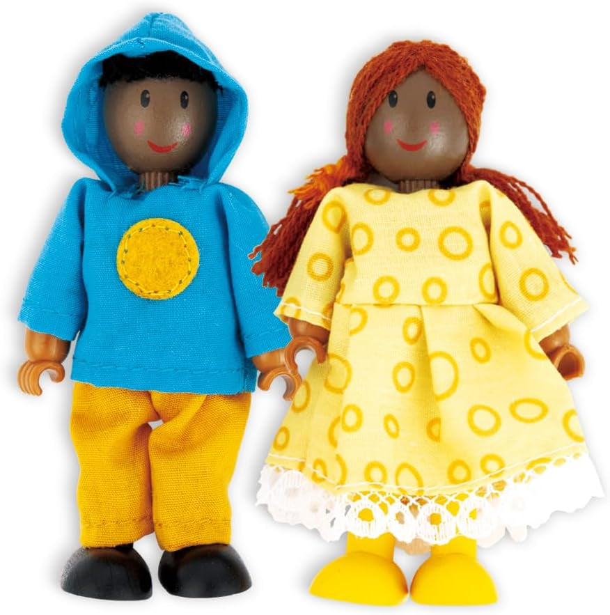 Hape Doll Family – Set de accesorii pentru casă de păpuși cu 6 piese, culoare piele închisă, cu figurine din lemn și material textil, joc de rol, jucărie educativă, jucărie interactivă de învățare pentru copii cu vârsta de 3 ani și peste