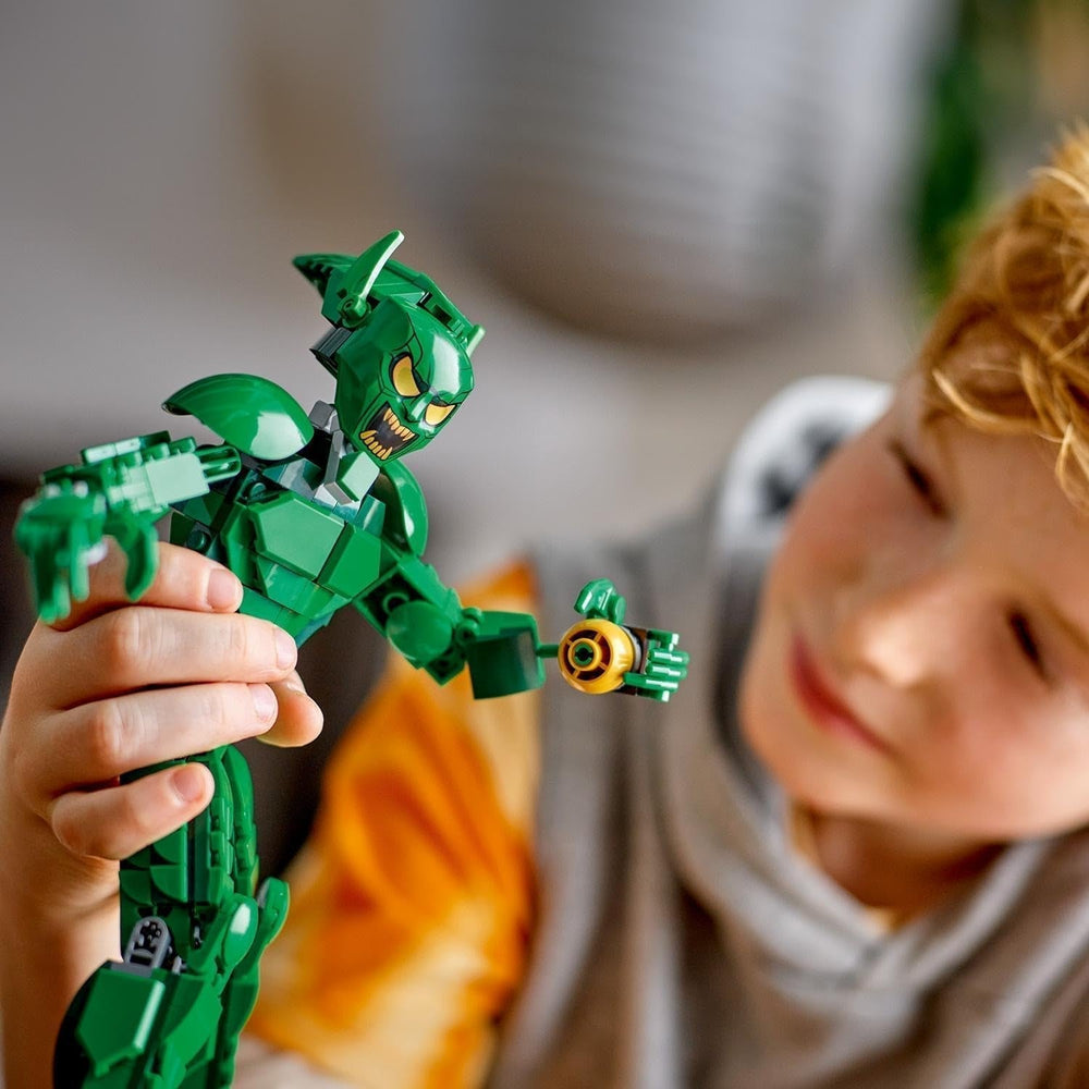LEGO Marvel Green Goblin Personaggio da costruzione, Giocattolo costruibile mobile del Super cattivo per bambini 8+, ragazzi e ragazze, Set universo di Spider-Man con cursori e bombe zucca, Idea regalo supereroe 76284 Set da costruzione Acquista dal negozio LEGO