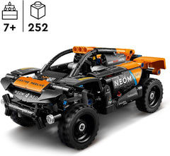 LEGO Technic NEOM Mclaren Extreme E Set di auto da corsa, motore giocattolo per bambini, auto eolica costruibile, regalo Technic per ragazzi e ragazze di 7 anni 42166 Set di costruzione Besuche den LEGO-Store