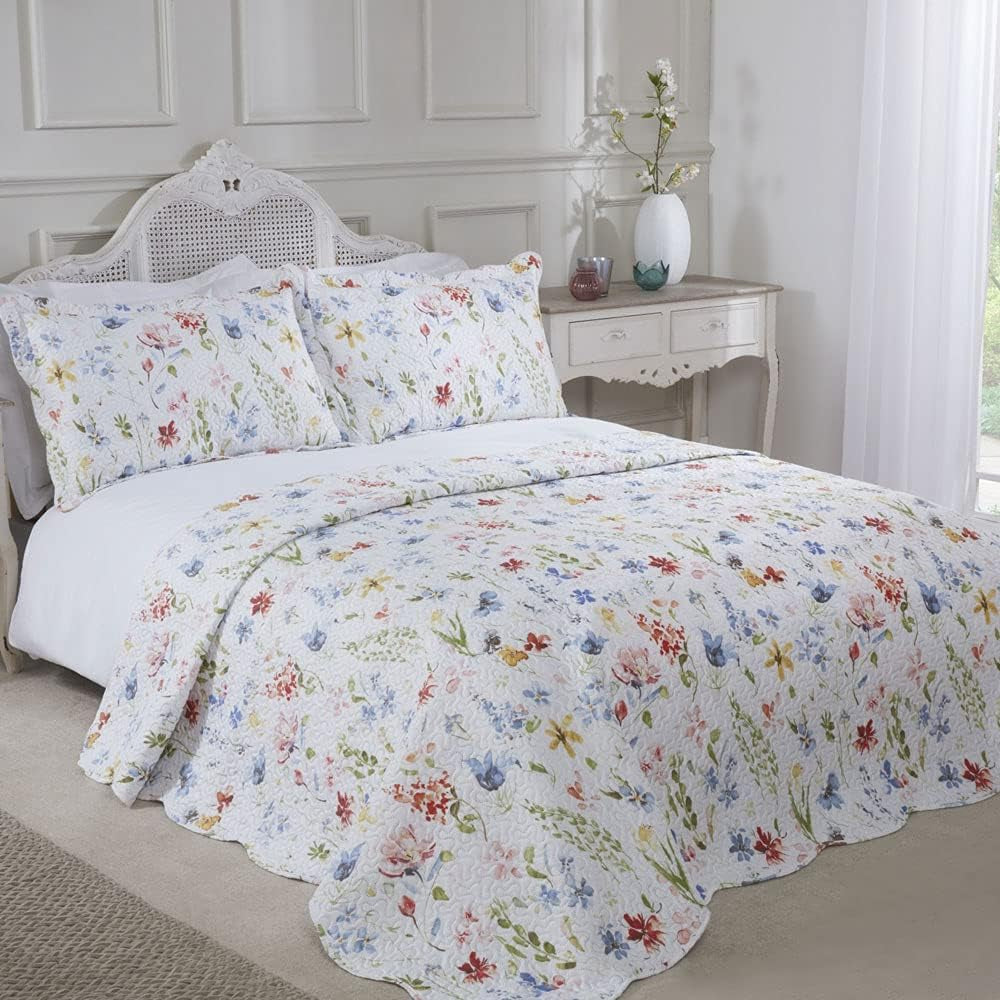 Emma Barclay Spring Meadow Set copriletto trapuntato floreale Spring Meadow Copriletto matrimoniale Multi, Letti e coperte in poliestere Emma Barclay Letto matrimoniale