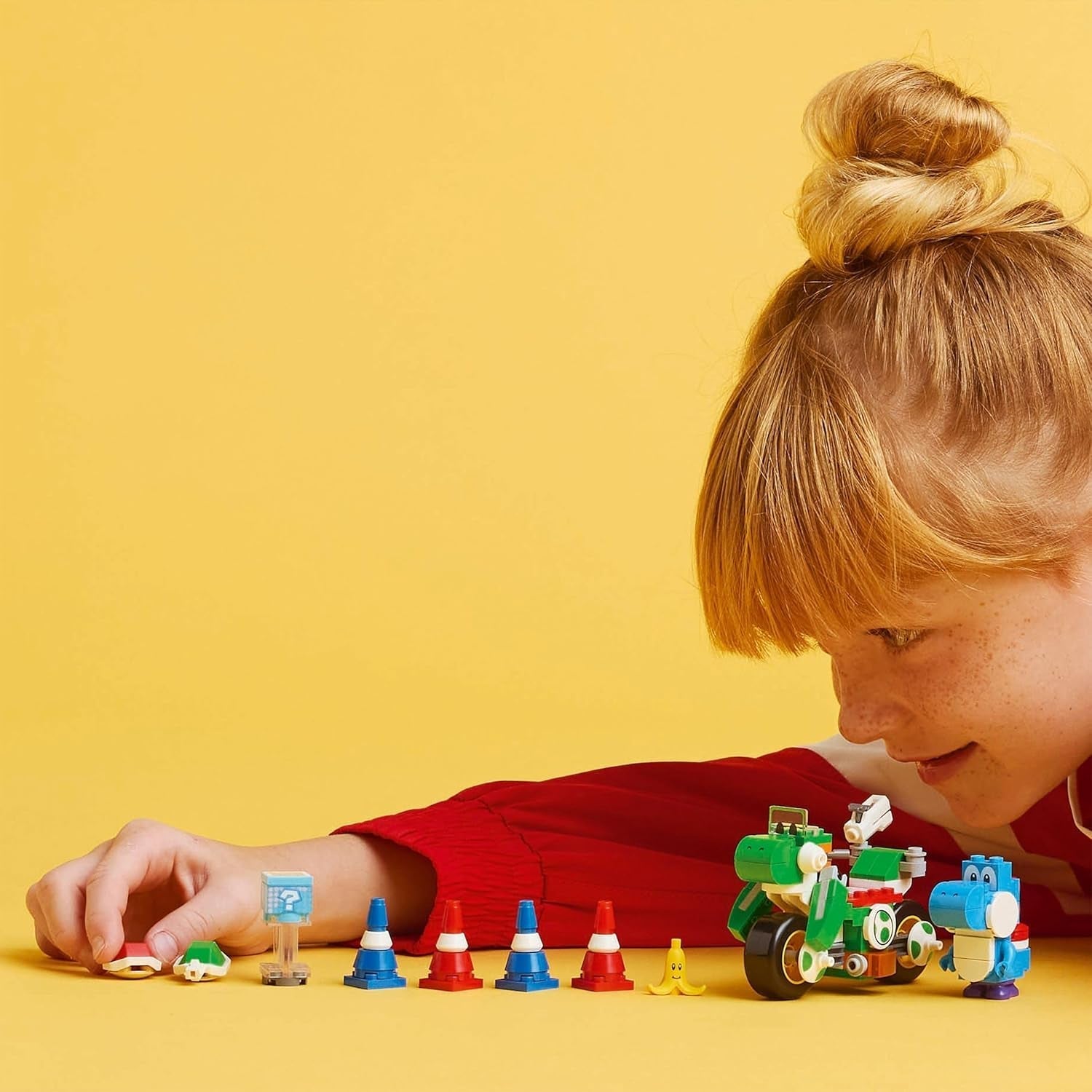 LEGO Super Mario: Mario Kart - Yoshi Bike, set de aventuri Nintendo de colecționat, cadou pentru copii, băieți, fete și gameri de la 7 ani, set de colecție cu figura Yoshi 72031 Seturi de constructie Besuche den LEGO-Store