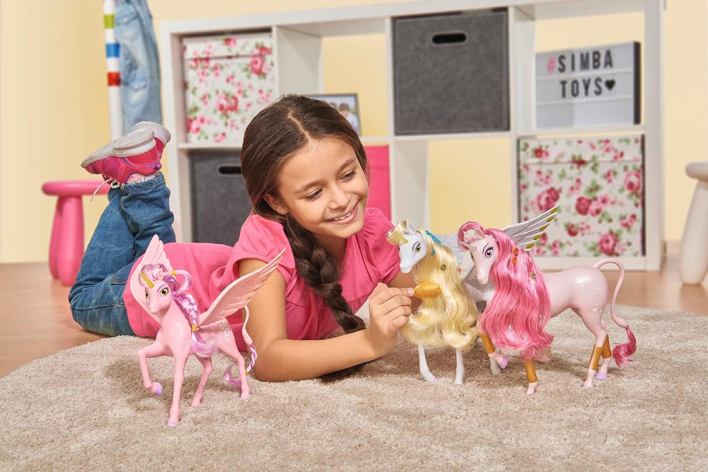 Simba 109480092 - Mia and Me Einhorn Kyara, mit beweglichen Flügeln, Haarclips und Bürste zum Frisieren, 20cm, ab 3 Jahren Rosa