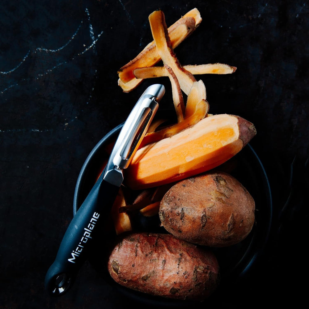 Naty Shop Pelapatate ambidestro professionale a doppia lama in acciaio inox Microplane