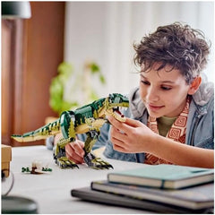 LEGO Creator T.Rex, Dino triceratopo o pterodattilo trasformabile 3-in-1, modello di dinosauro mobile per bambini, regalo per ragazzi e ragazze 31151 Set di costruzione Besuche den LEGO-Store