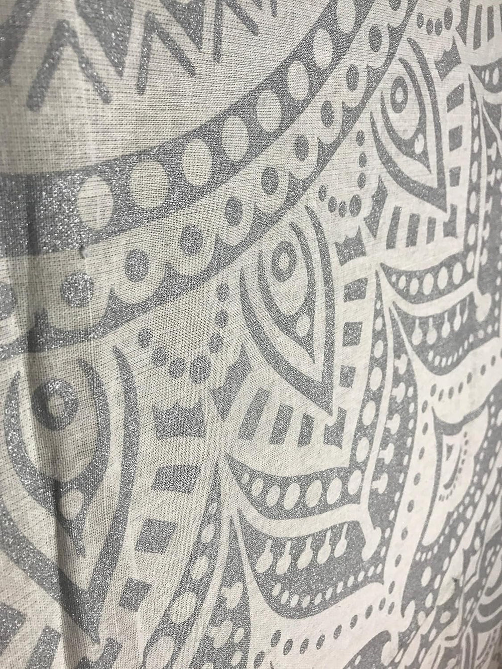 Tapiserie indiana mandala alb argintiu camera estetic panza Casa - Accesorii si Decoratiuni Naty Shop