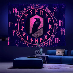Tapiserie viking blacklight reactiv red meditation runes odins Casa - Accesorii si Decoratiuni Naty Shop Rune roșii V 200L X 150B Cm